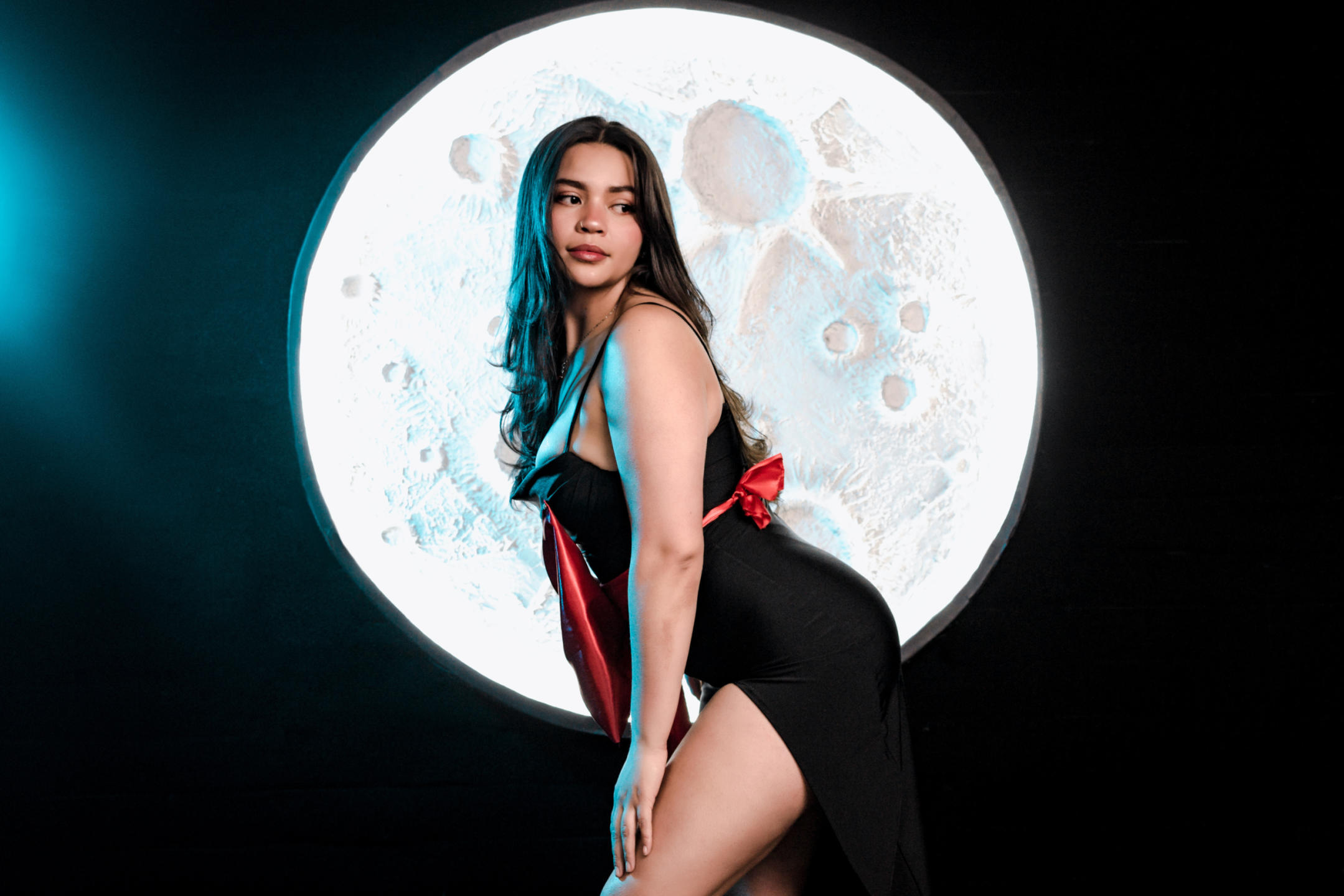 Image of cam model KimDevinne from XloveCam