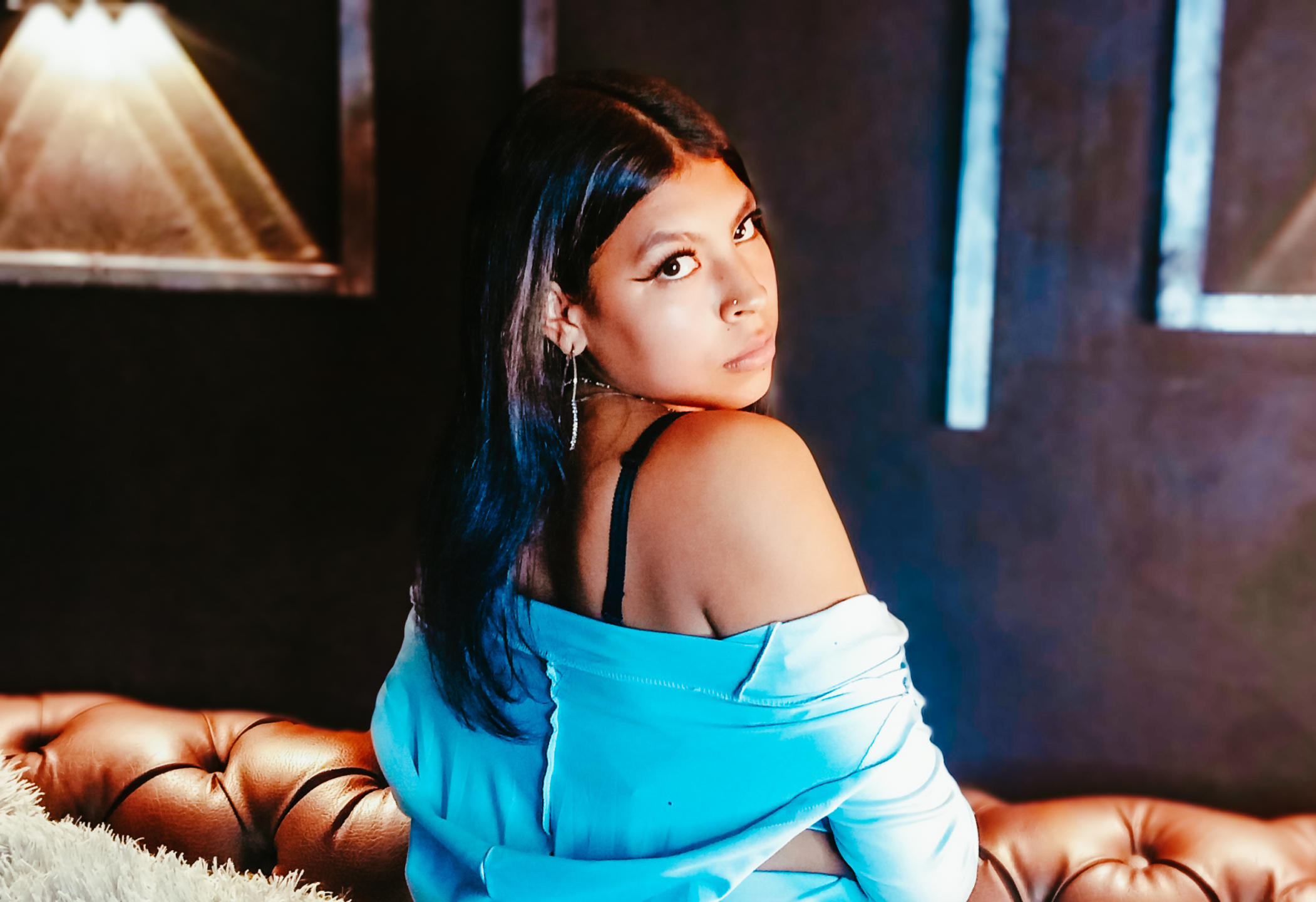 Image of cam model SashaLia from XloveCam