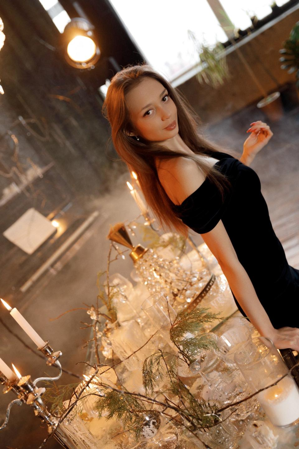 Image of cam model EmilyGraydis from XloveCam