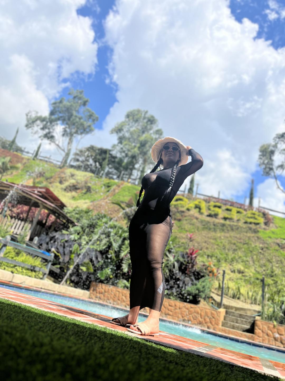 Image of cam model AlahiaRouse from XloveCam