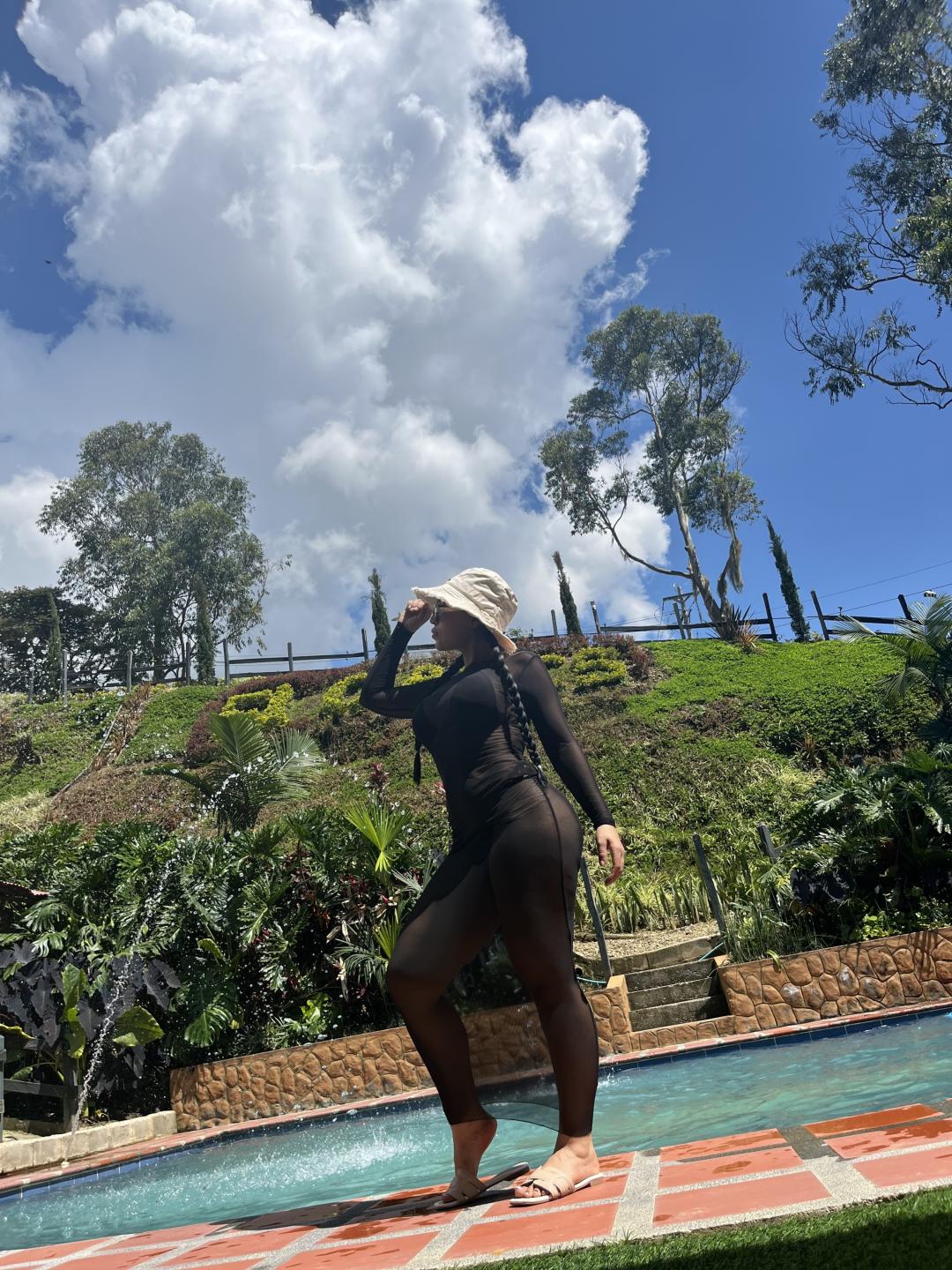 Image of cam model AlahiaRouse from XloveCam