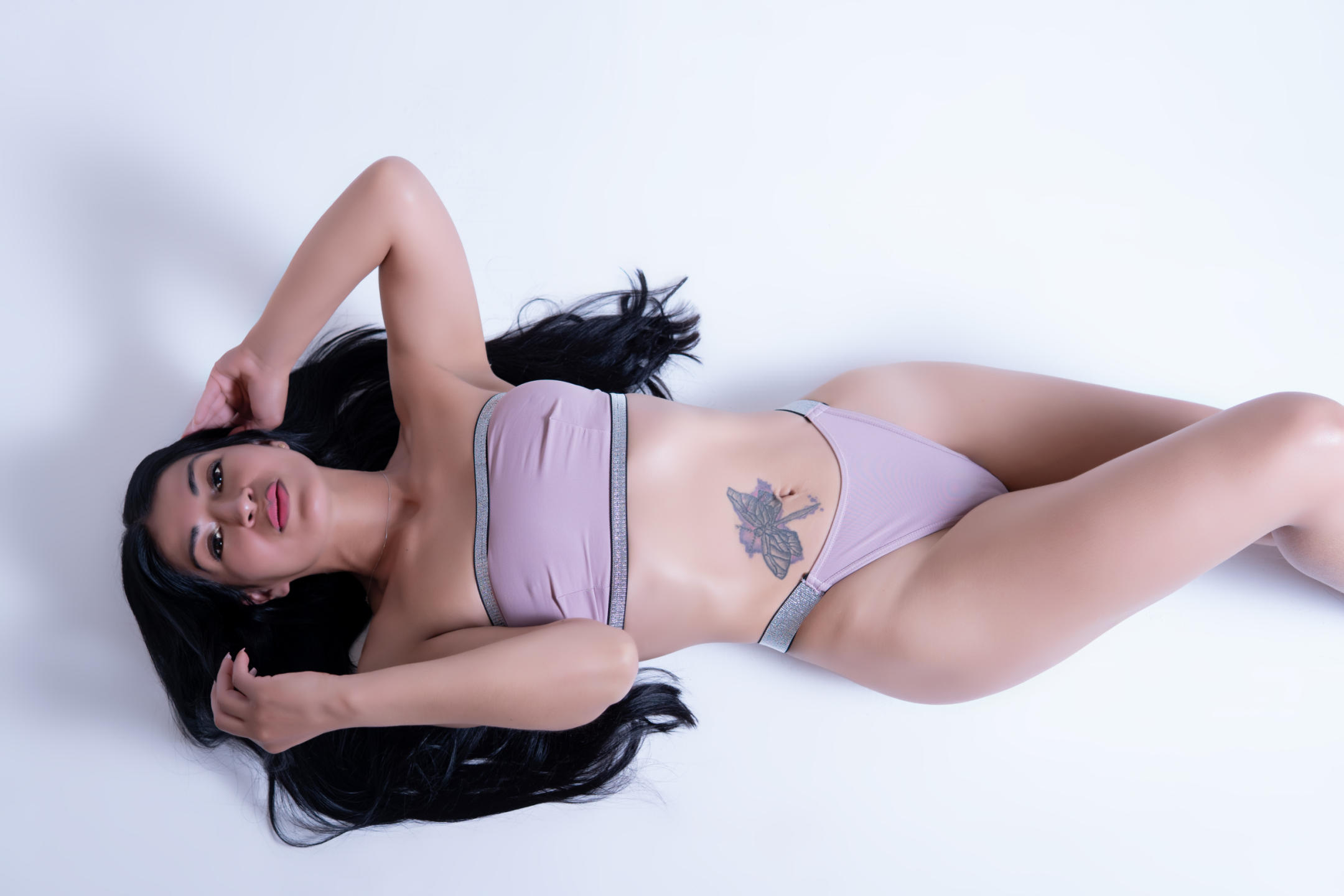 Image of cam model TarahJune from XloveCam