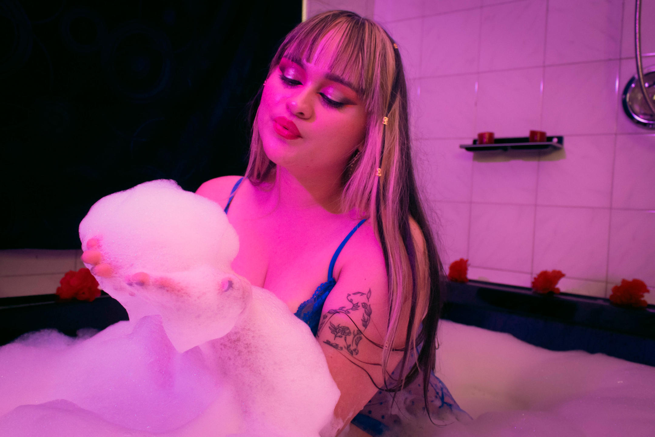 Image of cam model LailaDurmont from XloveCam