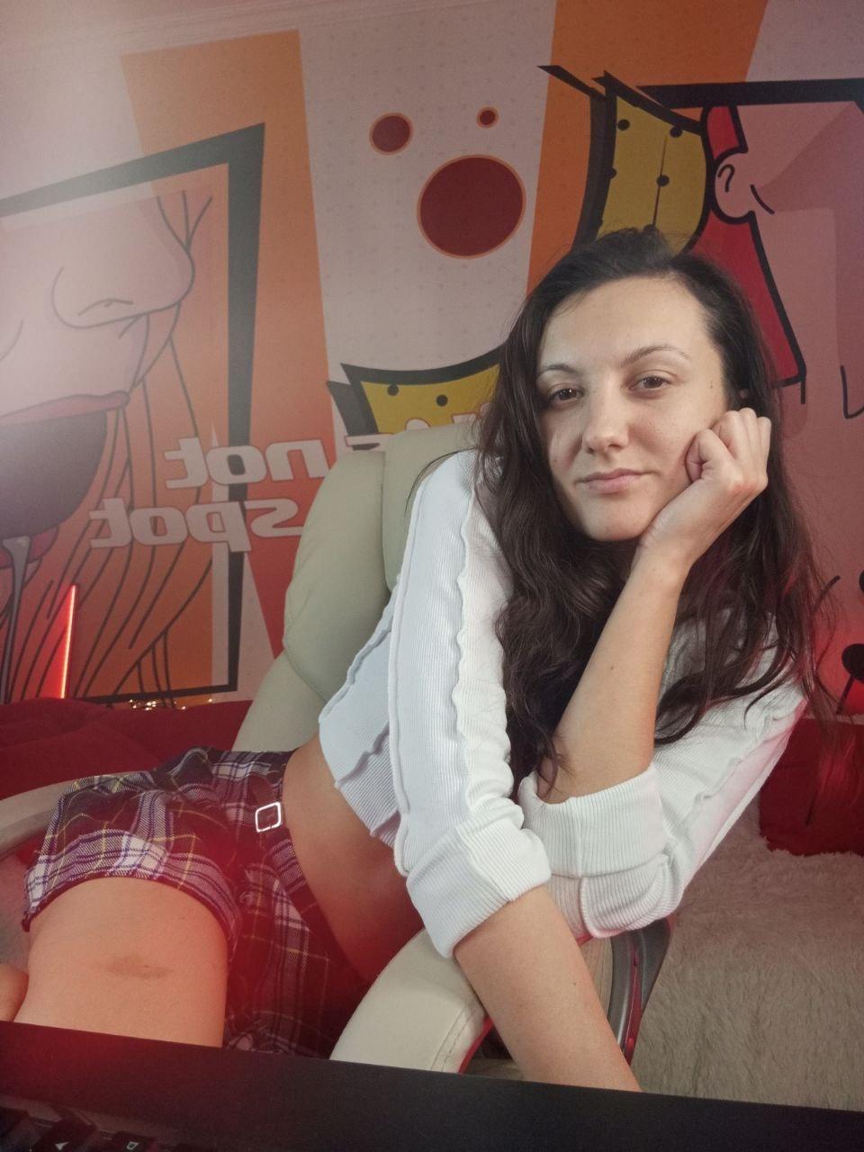 Image of cam model ZafiraMoonn from XloveCam