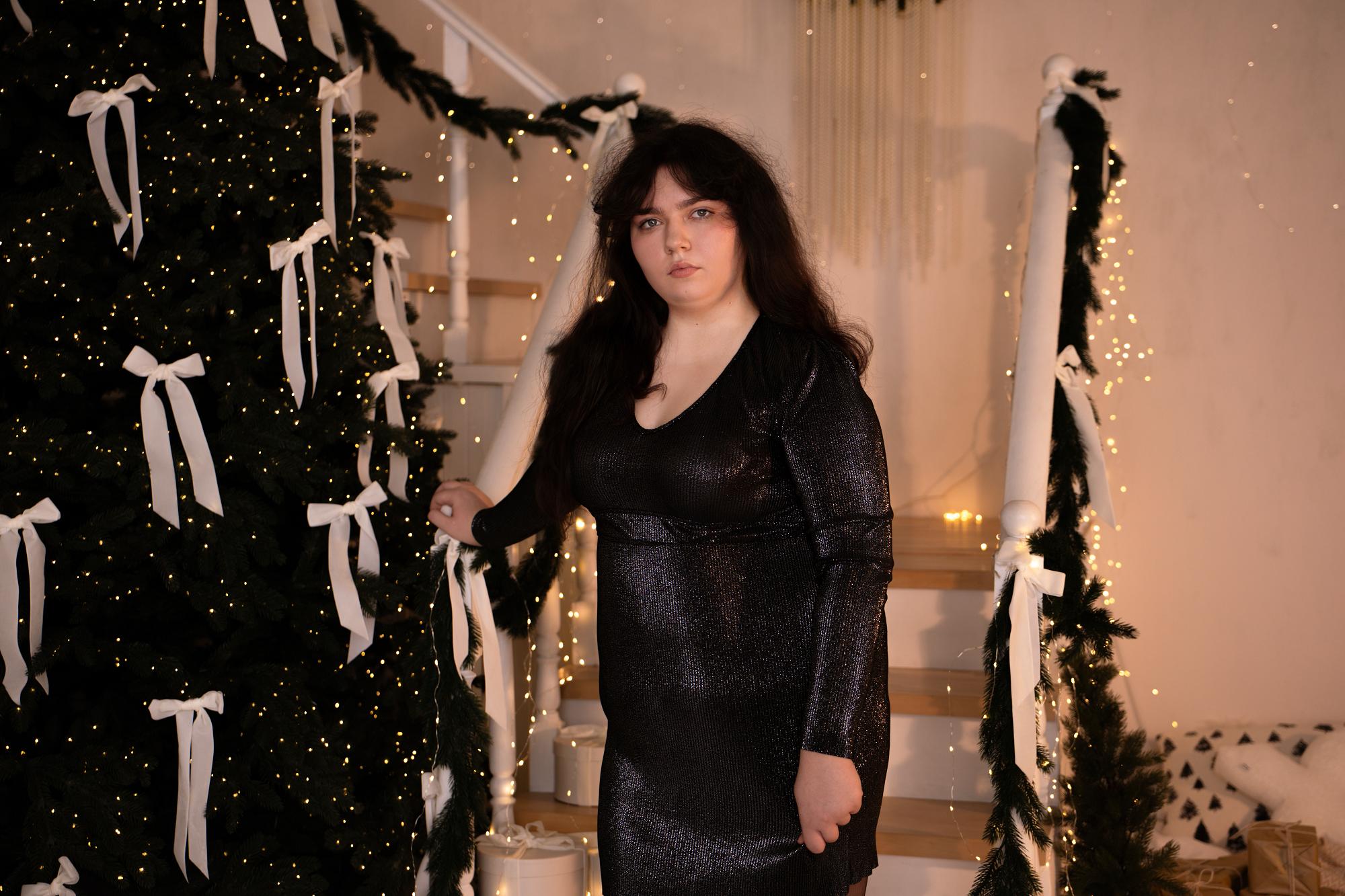 Image of cam model NeonilaLisova from XloveCam