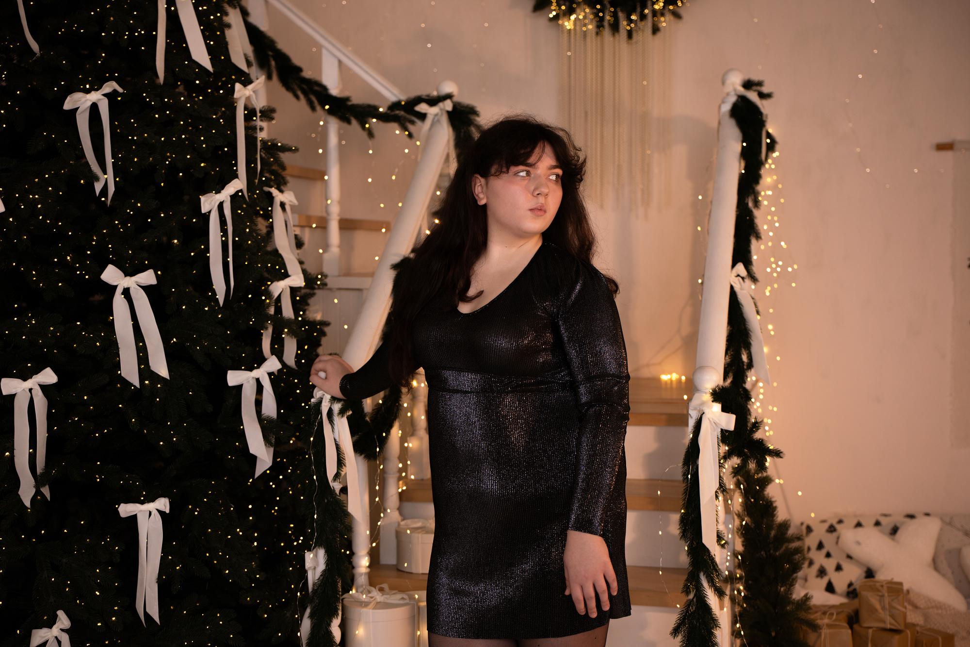 Image of cam model NeonilaLisova from XloveCam