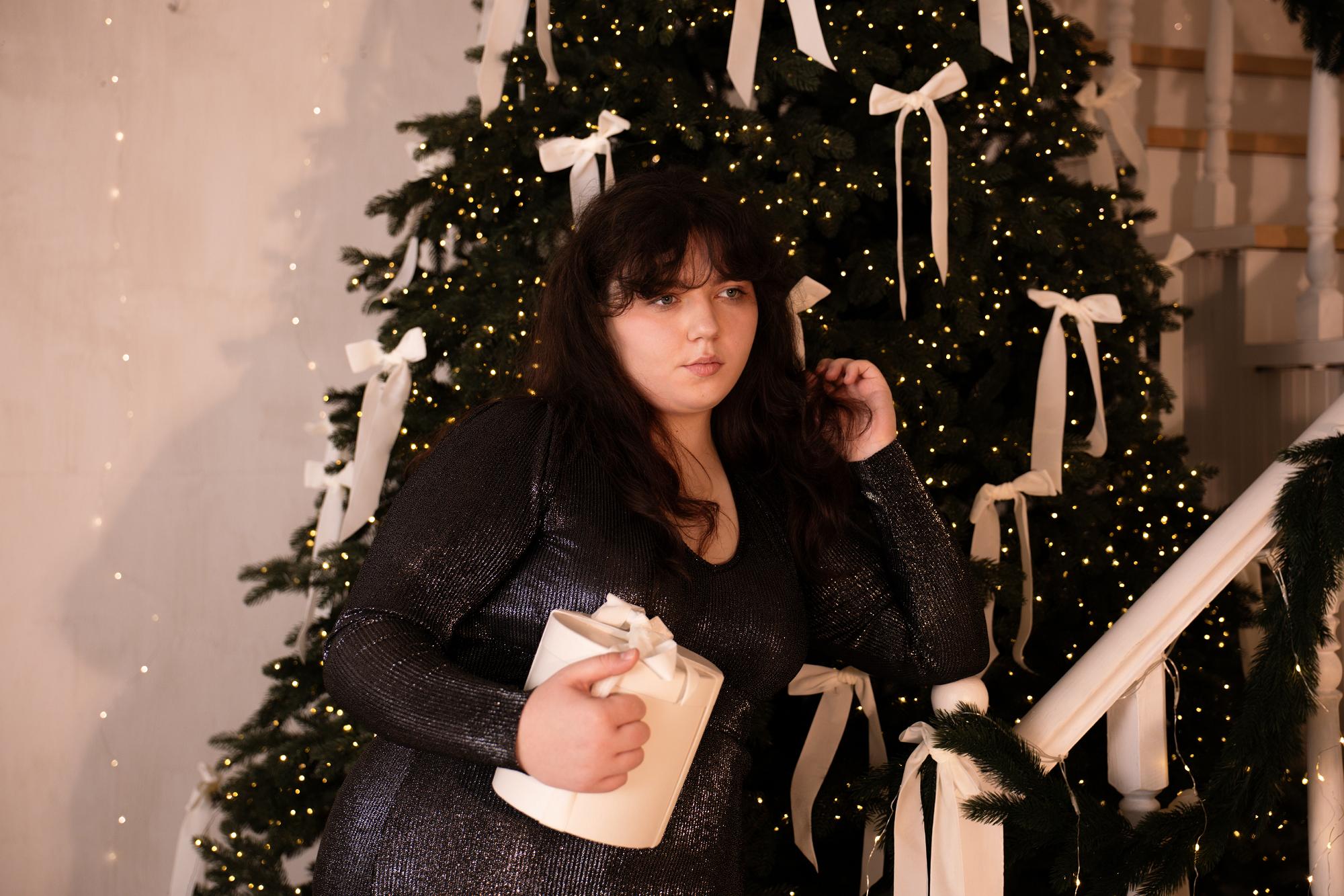 Image of cam model NeonilaLisova from XloveCam