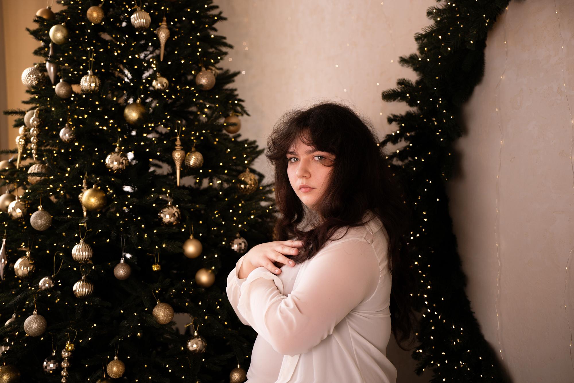 Image of cam model NeonilaLisova from XloveCam