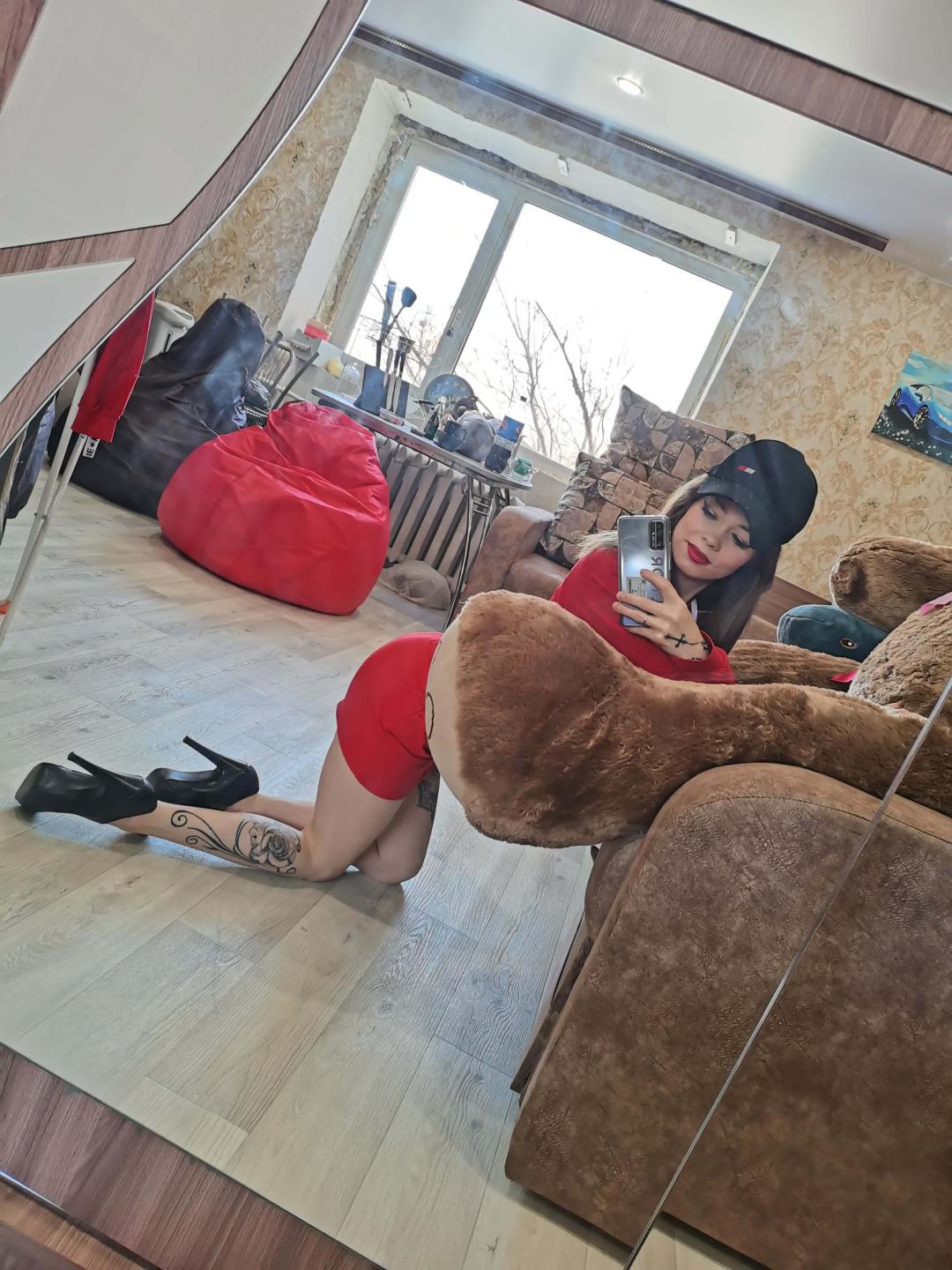 Image of cam model AngelicaLaurs from XloveCam