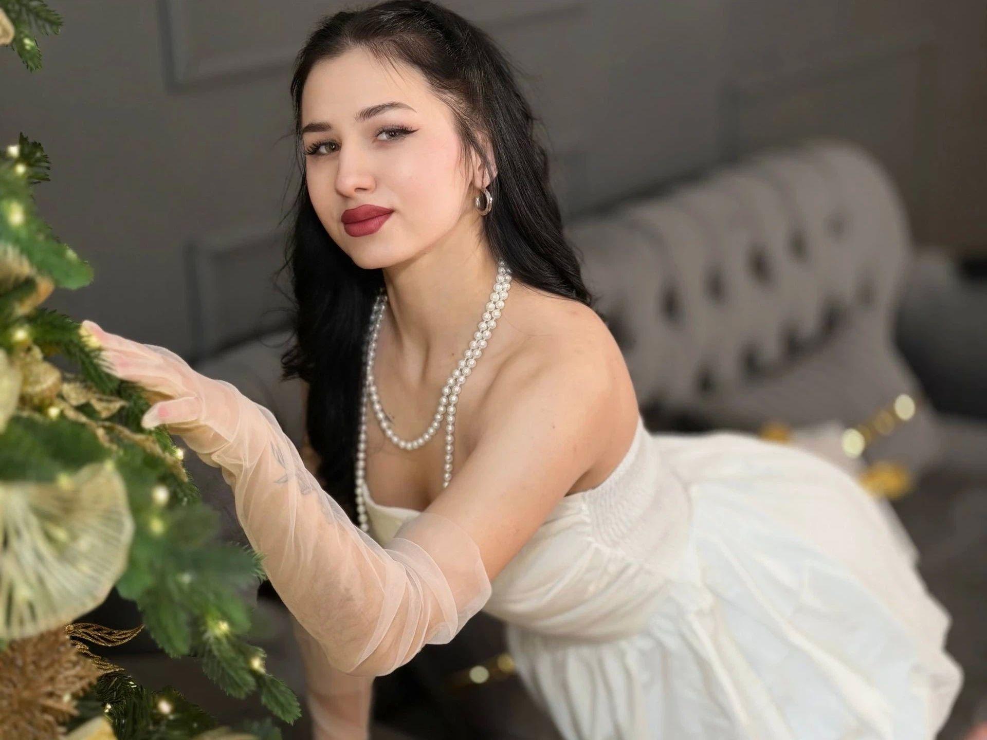 Image of cam model Dindinlir-hot from XloveCam