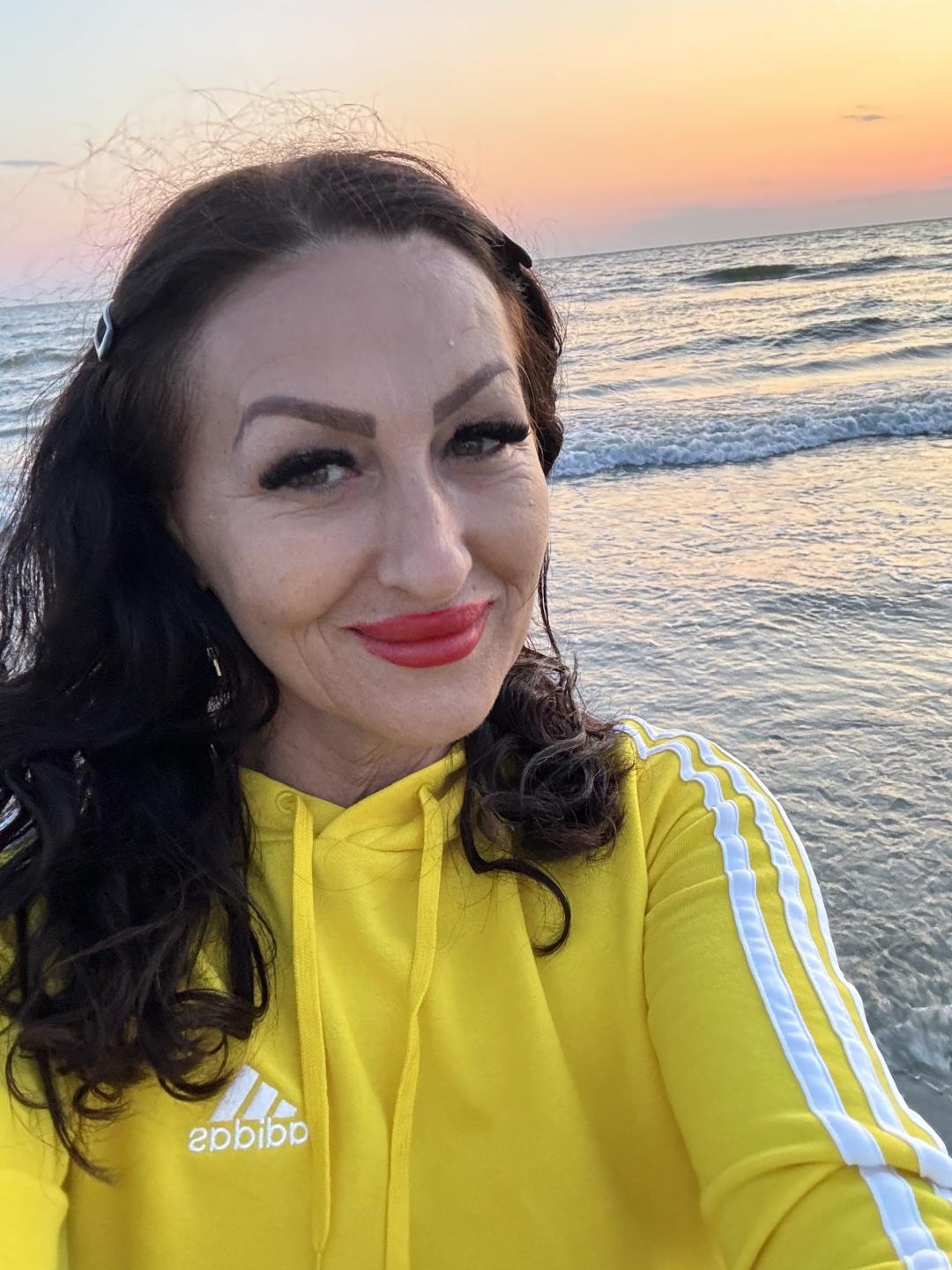 Image of cam model AfriDetta from XloveCam