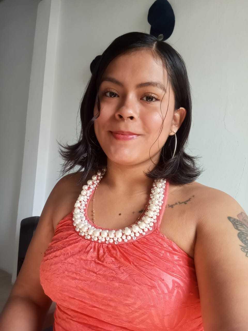 Image of cam model SarayEpezz from XloveCam