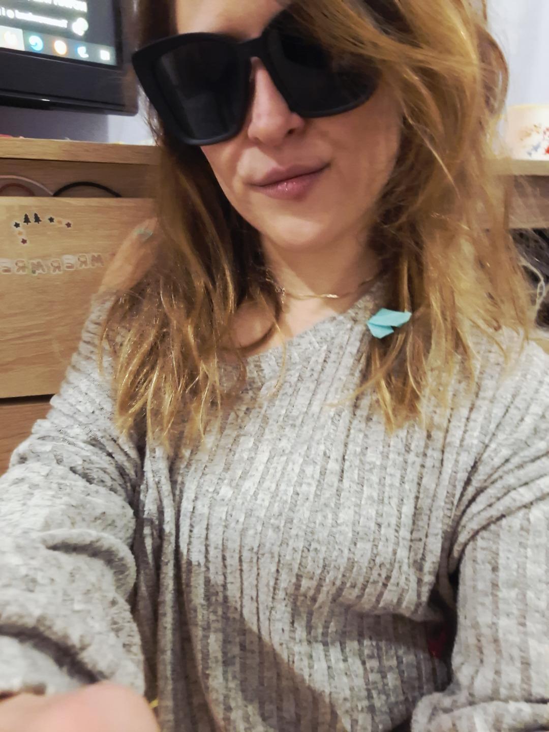 Image of cam model MilliOne from XloveCam