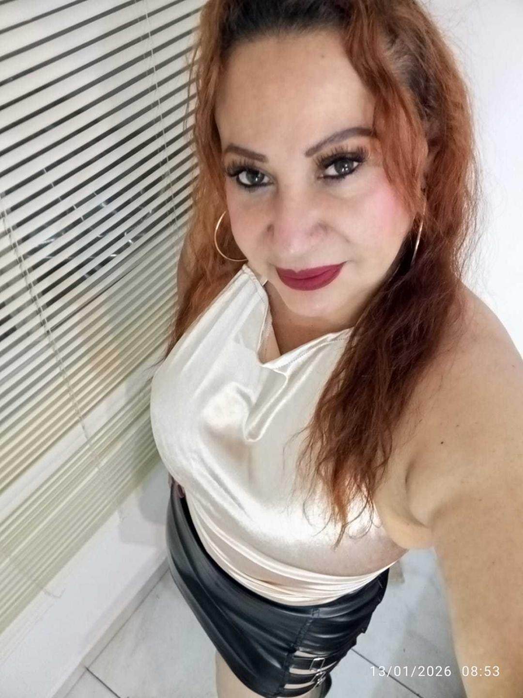 Image of cam model LucianaBlack from XloveCam