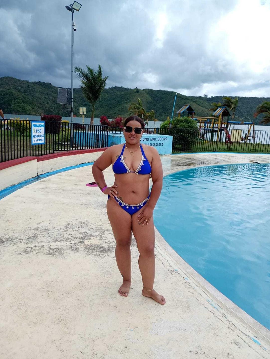 Image of cam model Rizantella from XloveCam