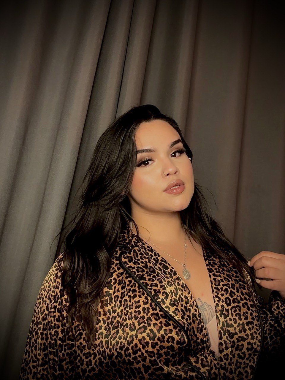 Image of cam model AnaSophia from XloveCam