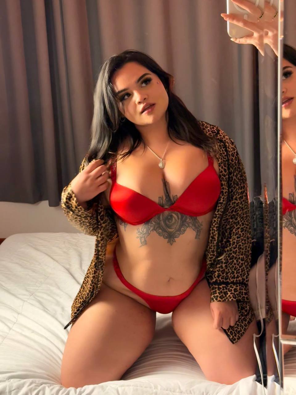 Image of cam model AnaSophia from XloveCam