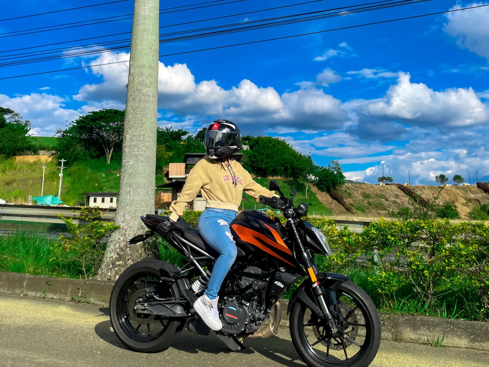 Image of cam model KimmyK from XloveCam