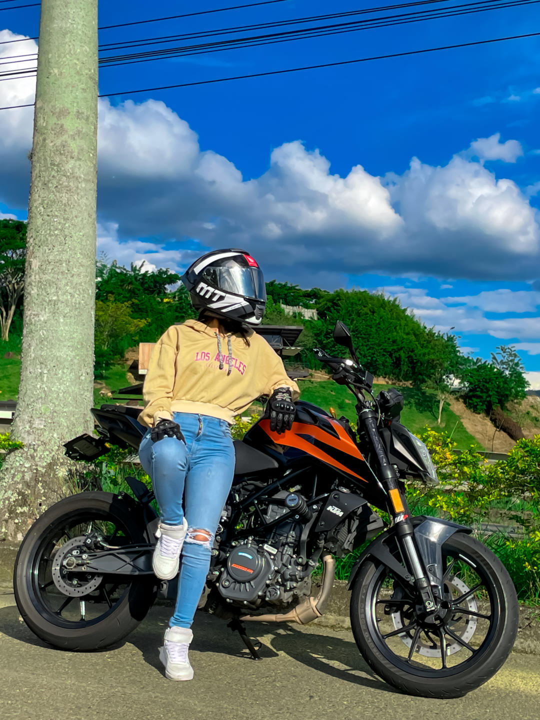 Image of cam model KimmyK from XloveCam