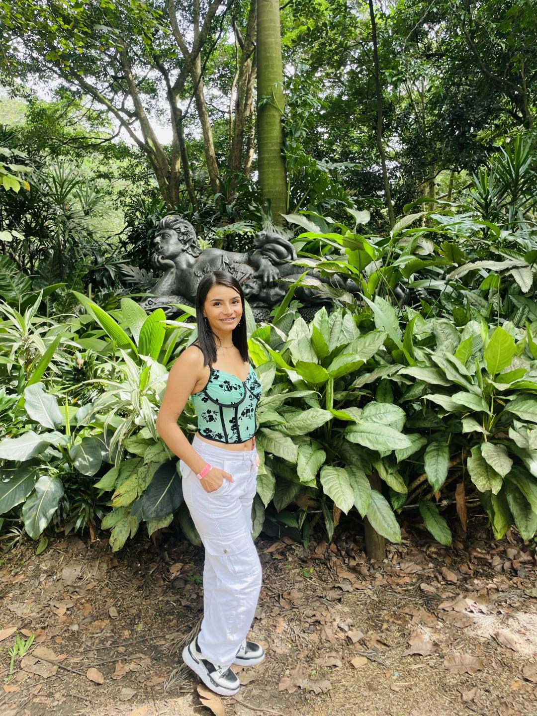 Image of cam model KimmyK from XloveCam