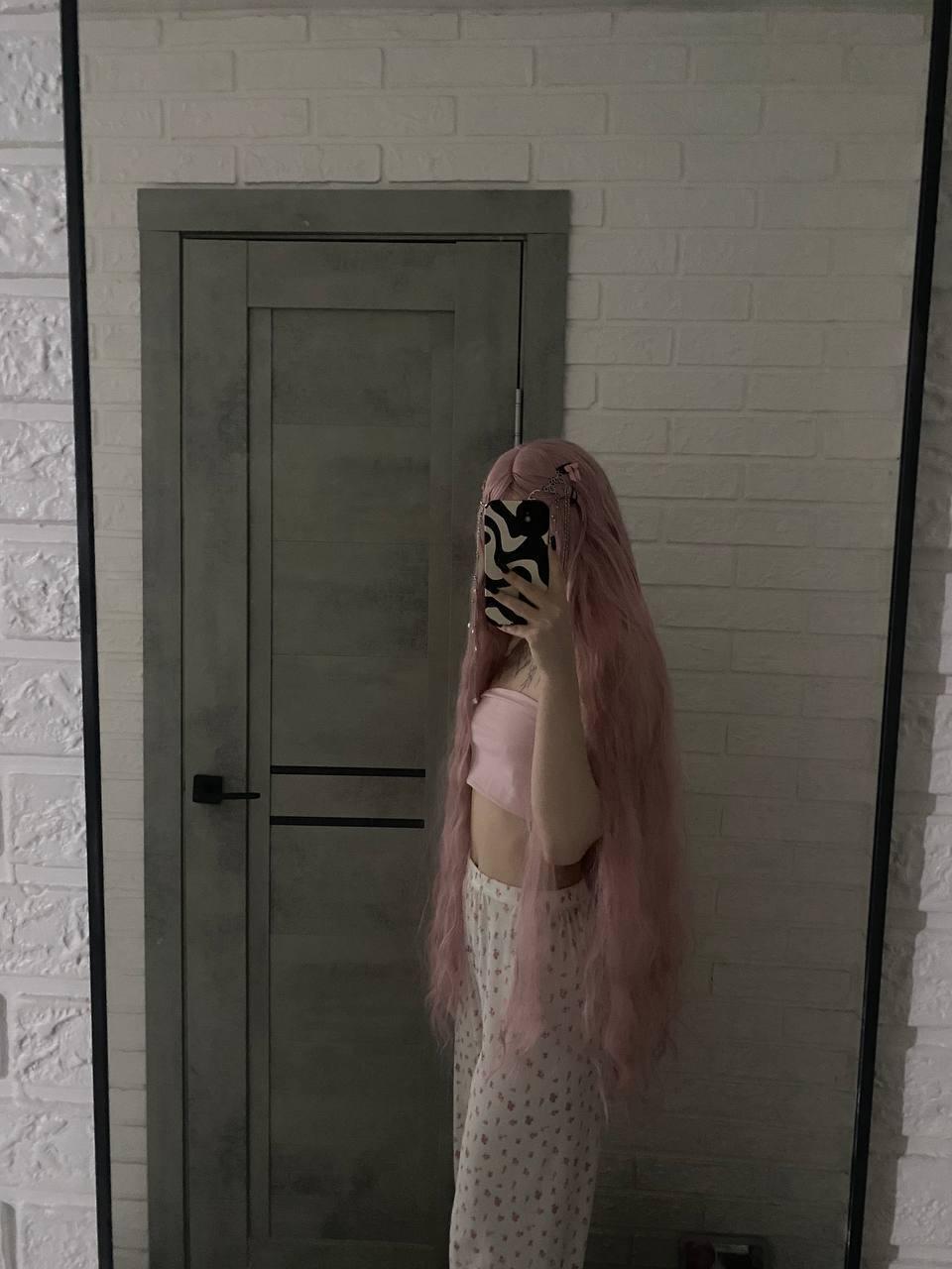 Image of cam model KirstieDevost from XloveCam