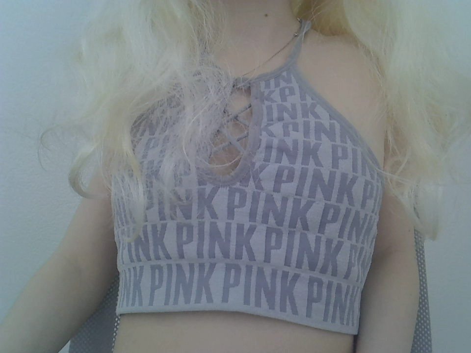 Image of cam model DitaVira from XloveCam