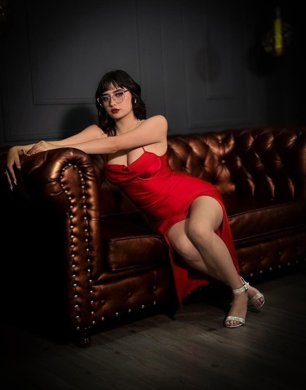 Image of cam model ElaJamess from XloveCam