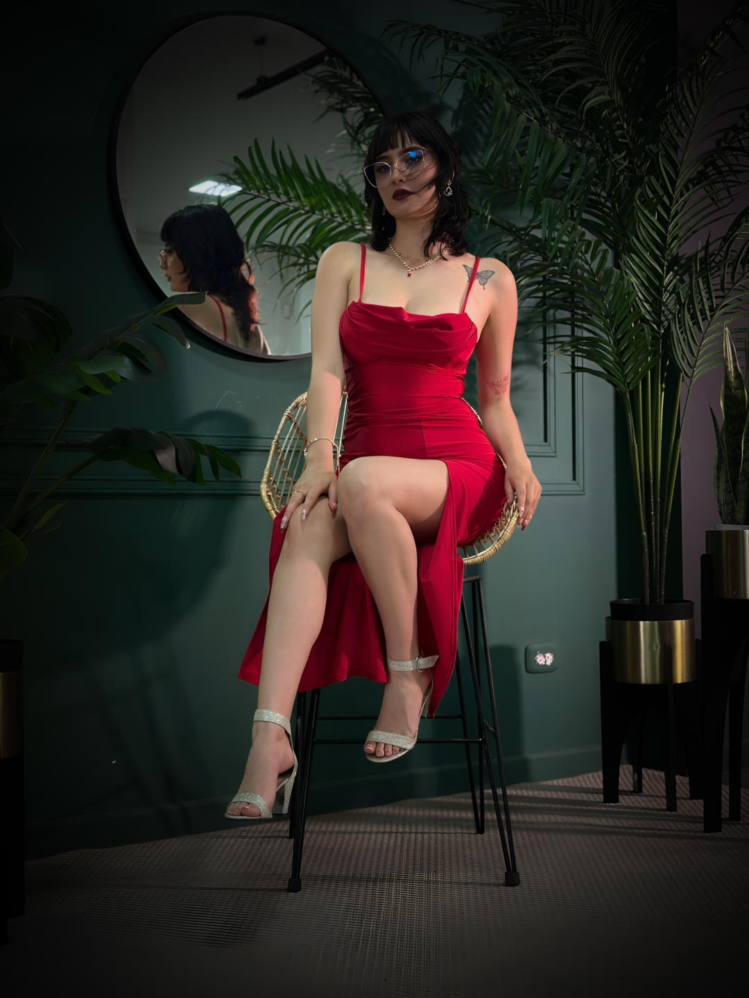 Image of cam model ElaJamess from XloveCam