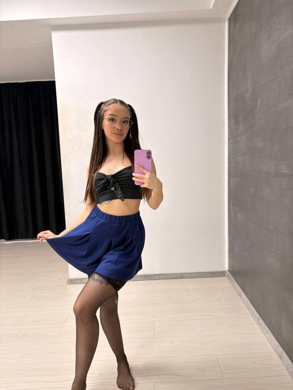 Image of cam model MistyReeds from XloveCam