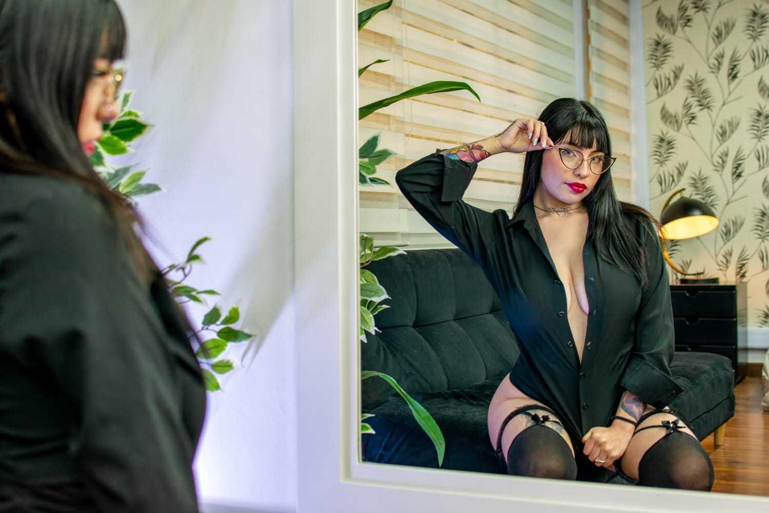 Image of cam model KuroBabee from XloveCam