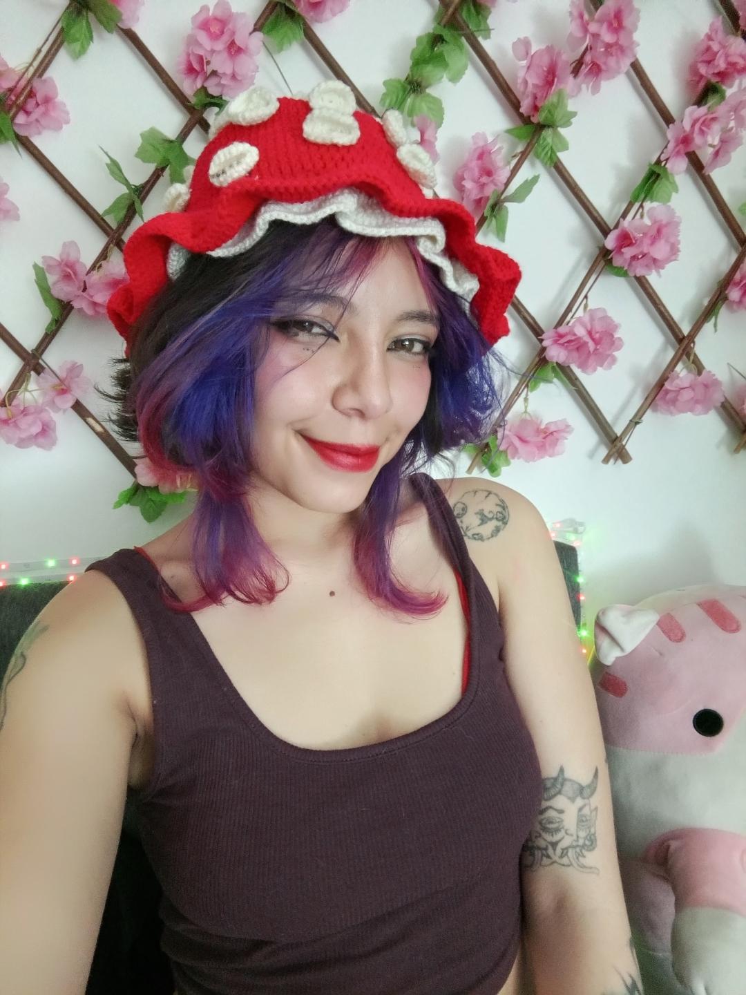 Image of cam model DarckVelvet from XloveCam