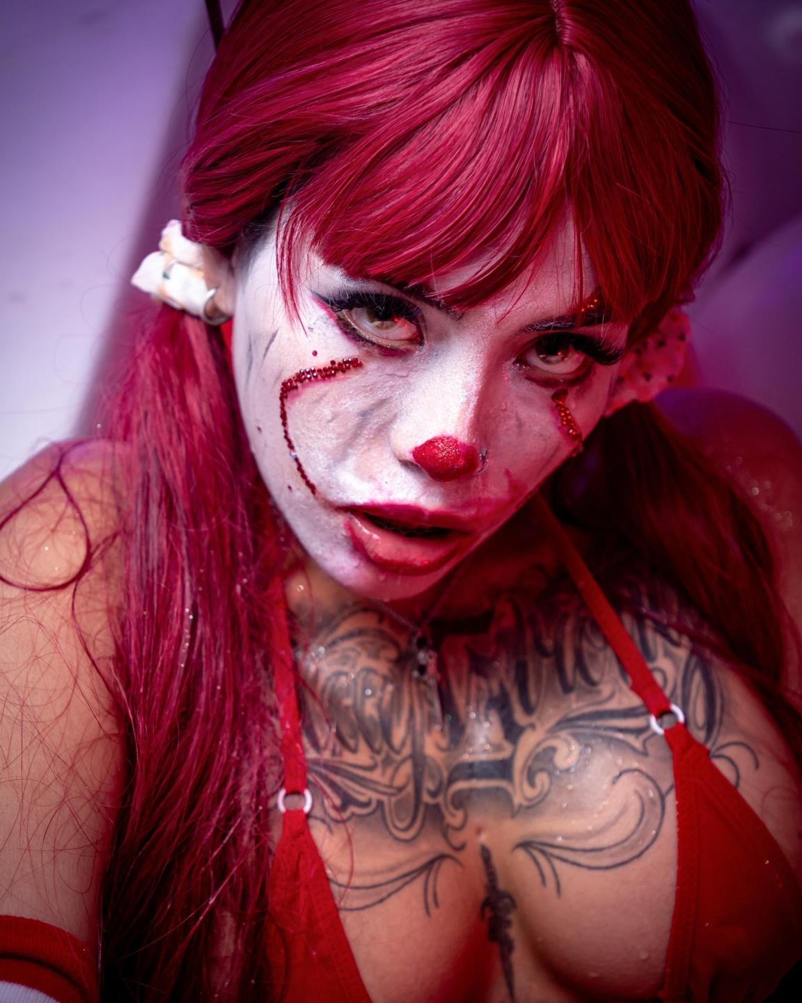 Image of cam model SaraBrooks from XloveCam