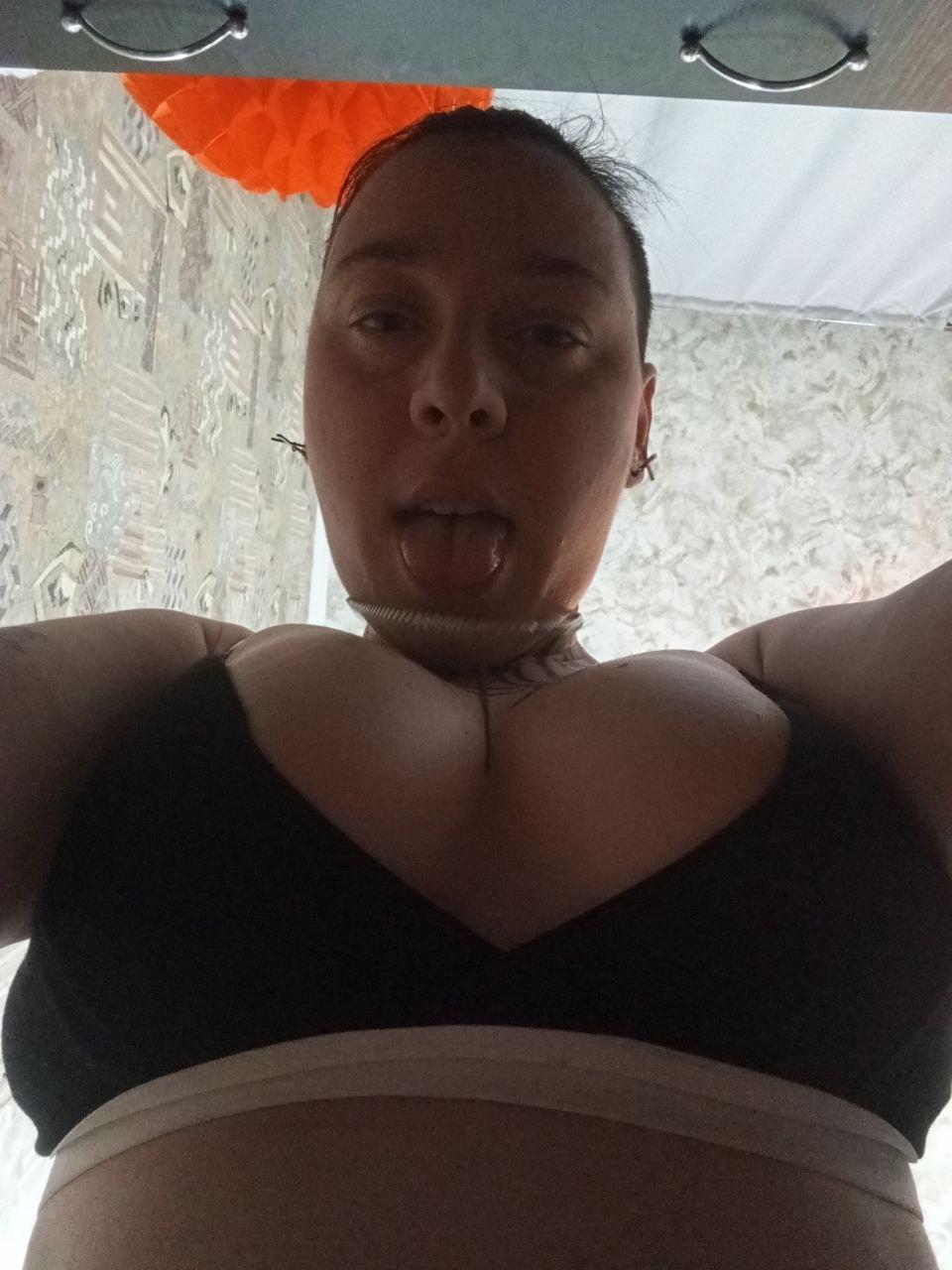 Image of cam model MillaSouReety from XloveCam
