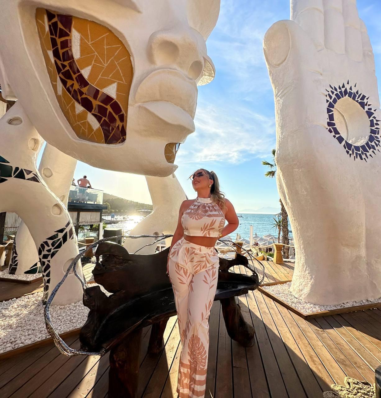 Image of cam model EvaSunderland from XloveCam