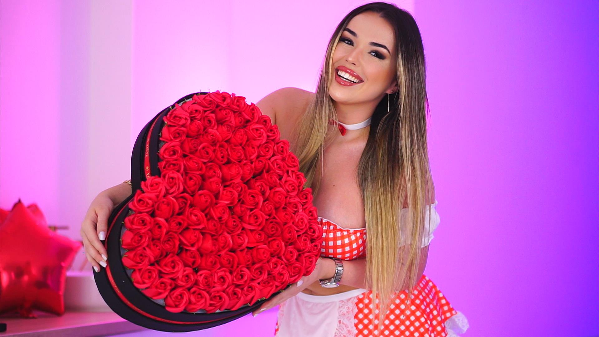 Image of cam model EvaSunderland from XloveCam