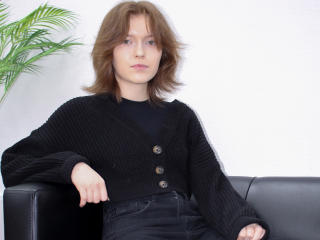 YukiKendal - Live sex cams model