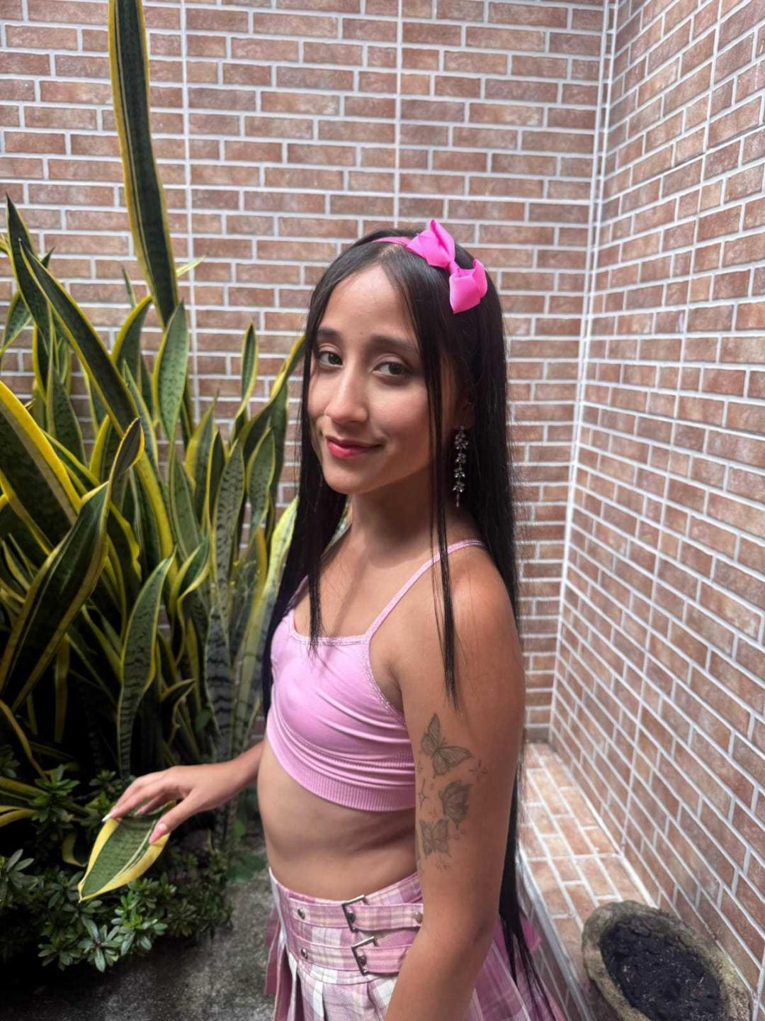 Image of cam model AnnieBlakke from XloveCam