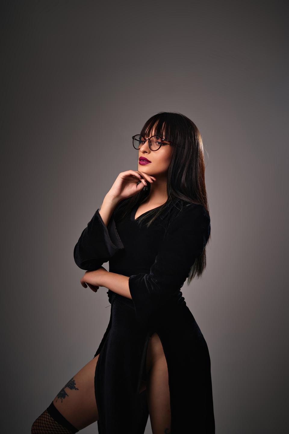 Image of cam model TatsumiLee from XloveCam