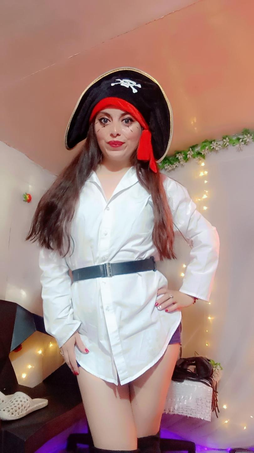 Image of cam model Dannazv from XloveCam