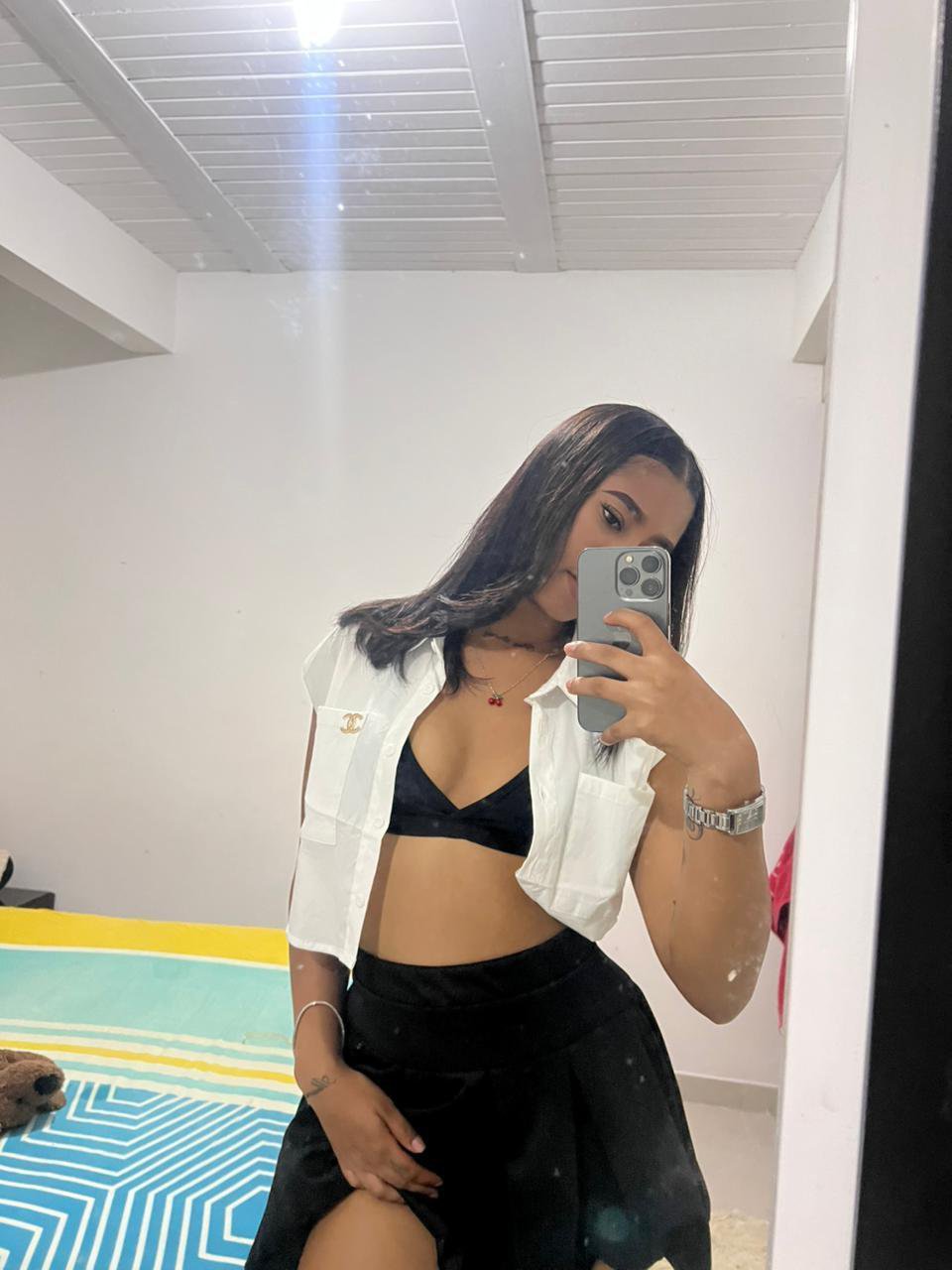 Image of cam model LovelyPeachss from XloveCam