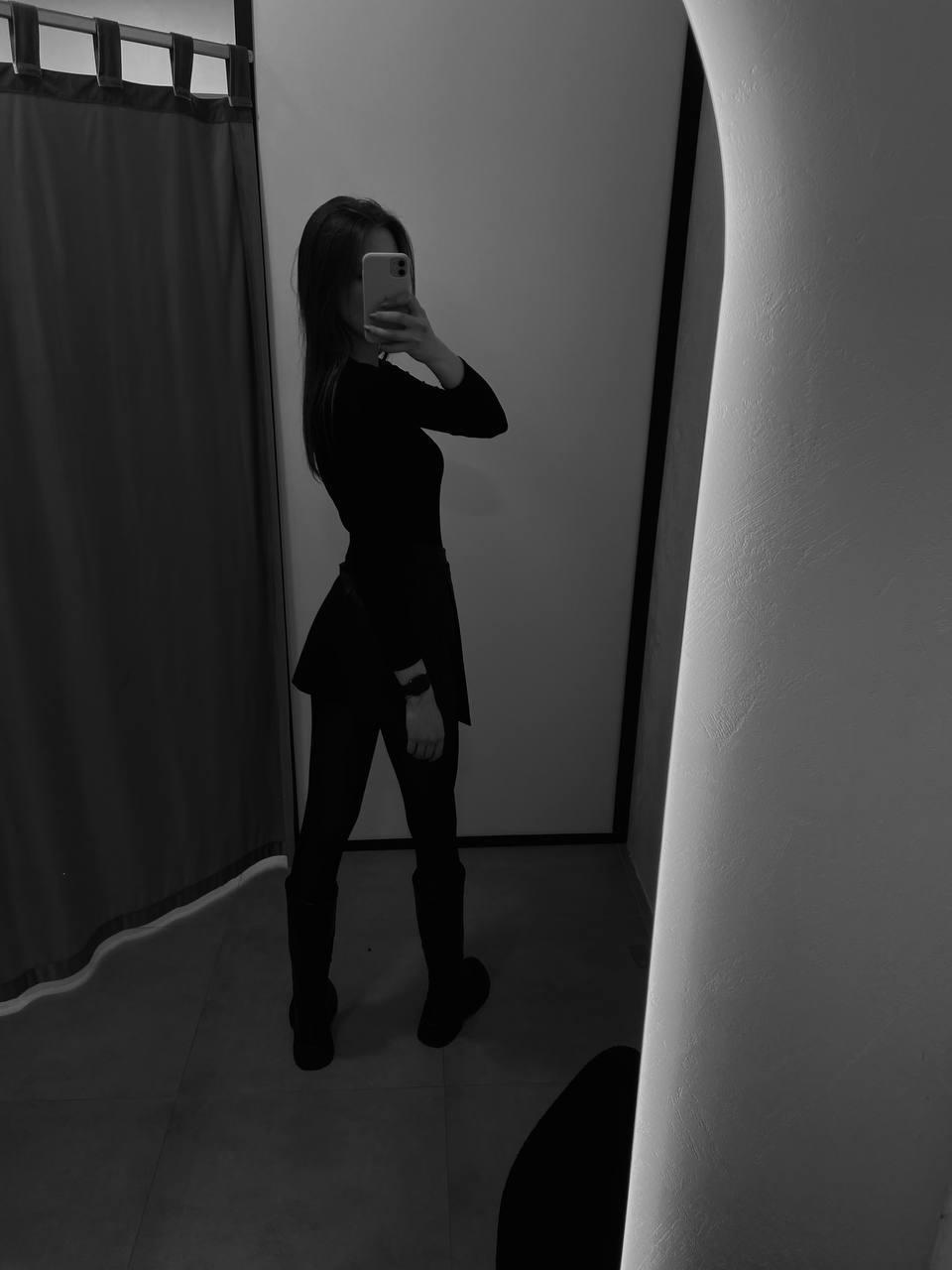 Image of cam model KenaCly from XloveCam