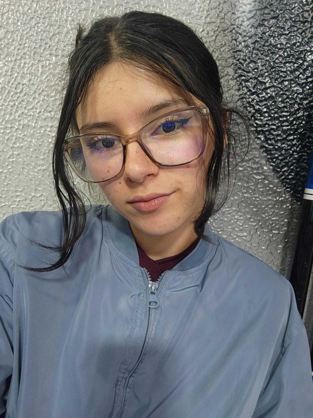 Image of cam model EmiSchwarz from XloveCam