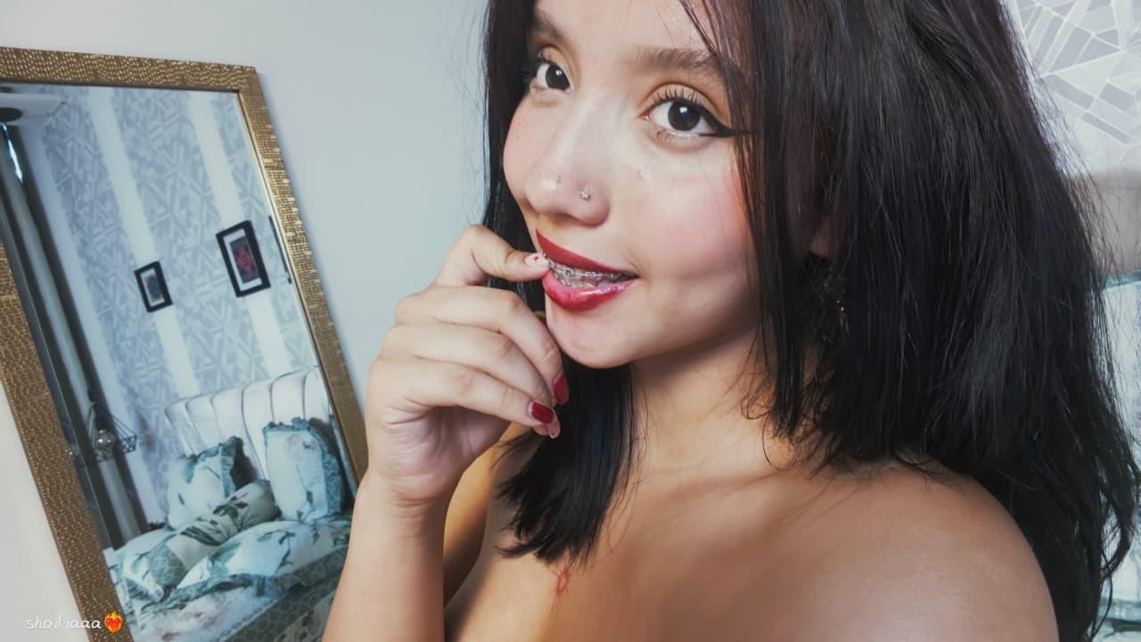 Image of cam model AbrilKoss from XloveCam