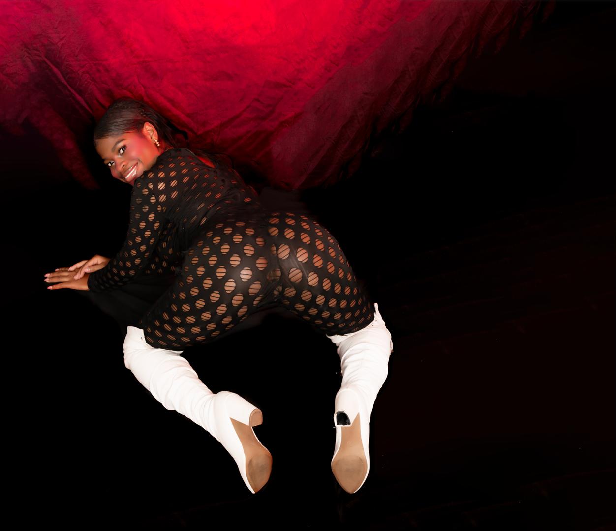 Image of cam model TamaraLubezki from XloveCam