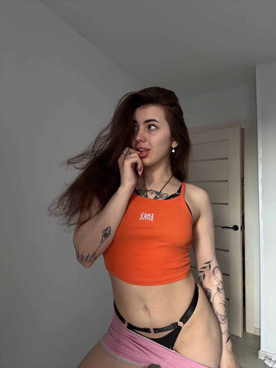 Image of cam model ClarindaWiatr from XloveCam