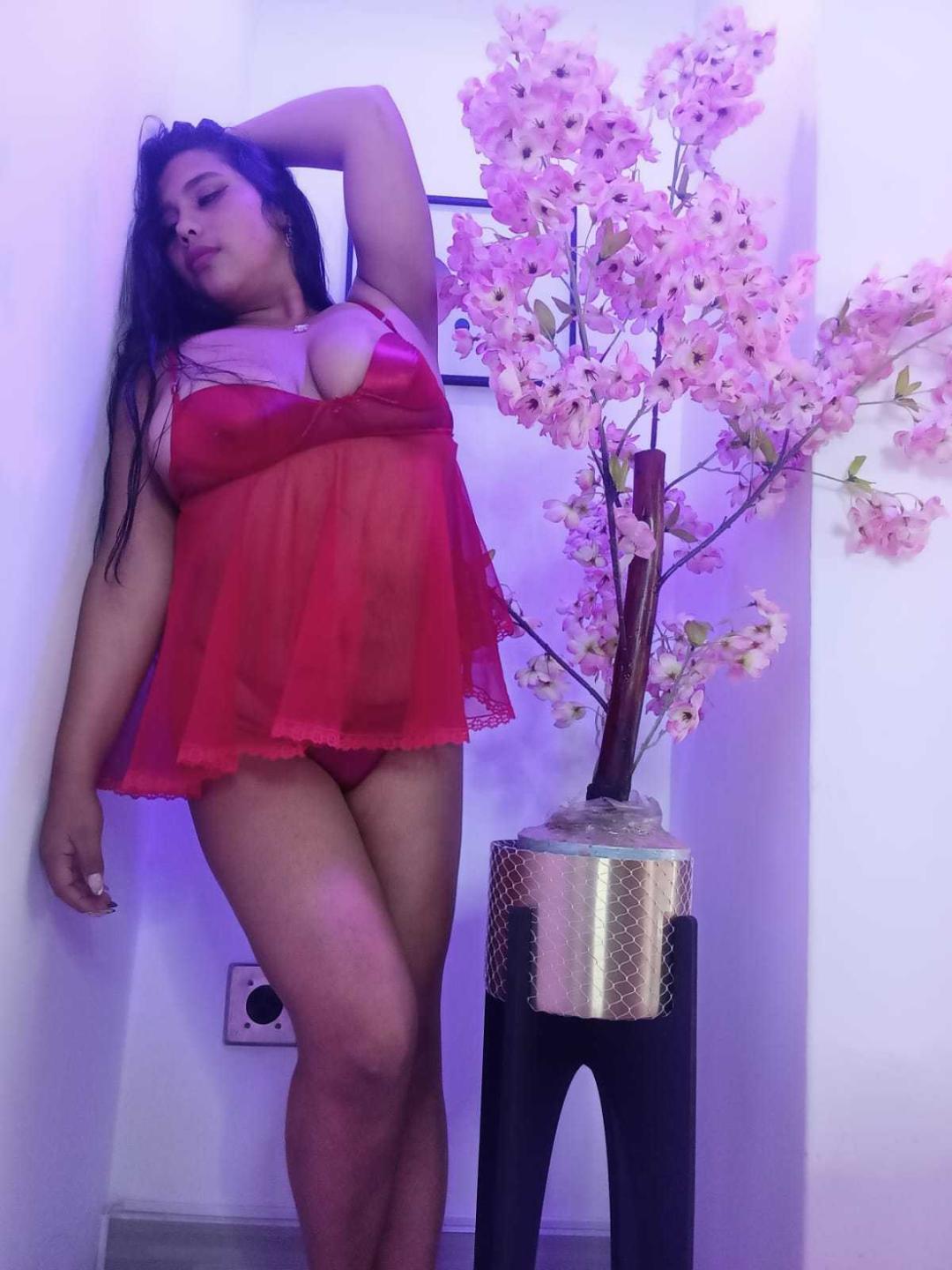 Image of cam model GemmaBellini from XloveCam