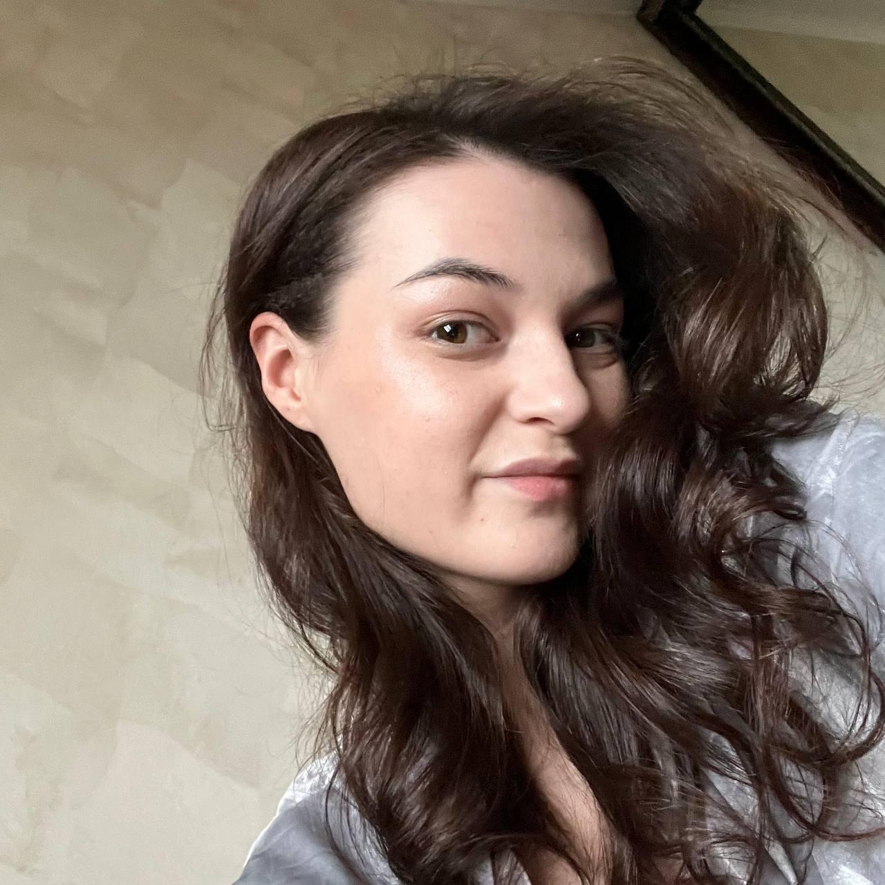 Image of cam model Yasinia from XloveCam