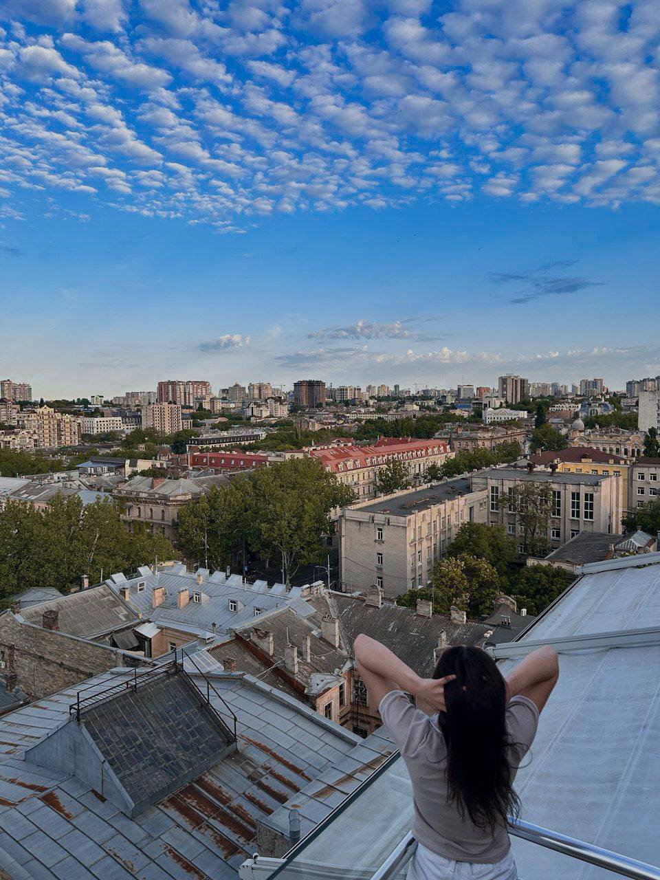 Image of cam model Yasinia from XloveCam