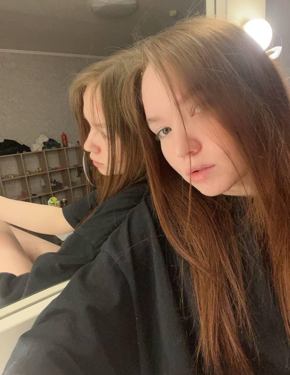 Image of cam model FarahCantre from XloveCam