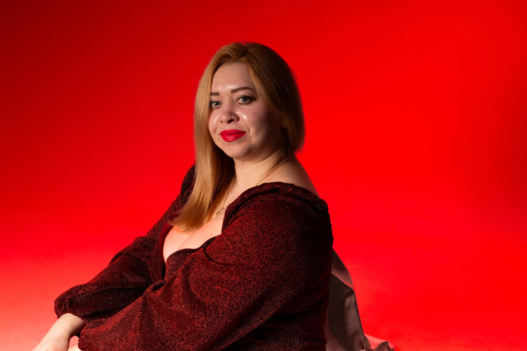 Image of cam model OliviaVerr from XloveCam